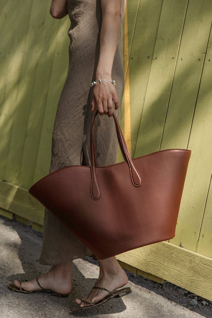 Tulip Shoulder Bag Large Chestnut - Little Liffner